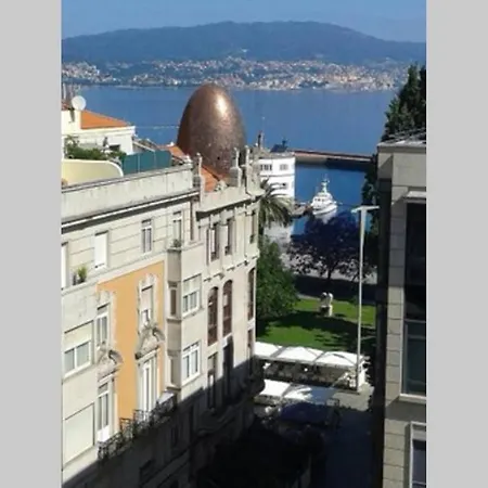 Apartamento Piso De Lujo En El Centro De Con Garaje Vigo